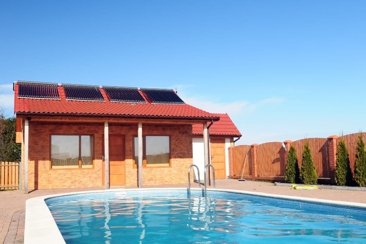 zonnecollectoren zwembad